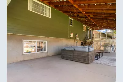 877 N Starcrest Dr, Salt Lake City, UT 84116 - Photo 16