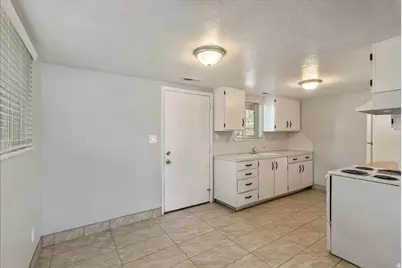 37 W 600 N, Orem, UT 84057 - Photo 26