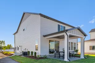 1769 W Rivergate Dr, Logan, UT 84321 - Photo 4