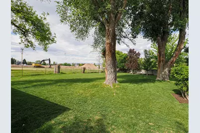 3010 E 3345 S, Salt Lake City, UT 84109 - Photo 8