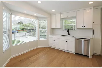 3010 E 3345 S, Salt Lake City, UT 84109 - Photo 16