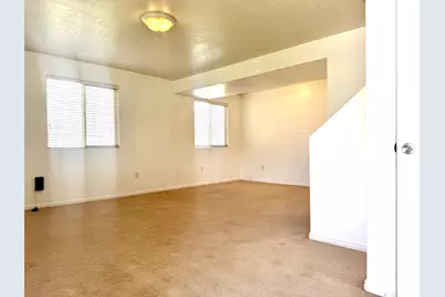 359 E 1220 S, Vernal, UT 84078 - Photo 2