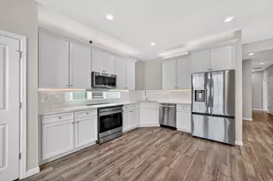 6078 W 11800 S, South Jordan, UT 84009 - Photo 2