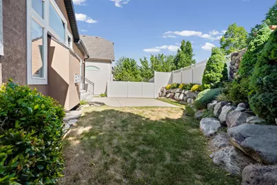 1443 W Iron Port Dr, South Jordan, UT 84095 - Photo 36