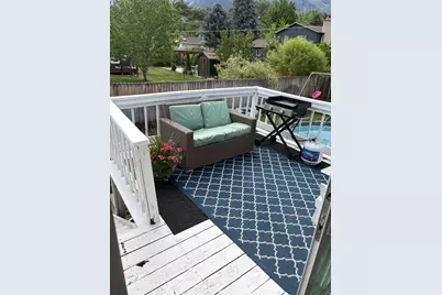 2444 E Quail Run Dr S, Sandy, UT 84093 - Photo 6