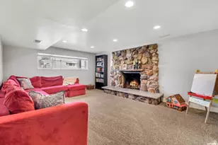 2444 E Quail Run Dr S, Sandy, UT 84093 - Photo 4