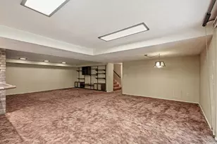 5785 S Ayrshire Dr, Murray, UT 84107 - Photo 36