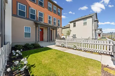 7003 S South Jordan Pkwy, South Jordan, UT 84009 - Photo 2