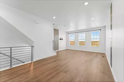 7003 S South Jordan Pkwy, South Jordan, UT 84009 - Photo 14