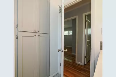 35 W American Ave S, Murray, UT 84107 - Photo 22