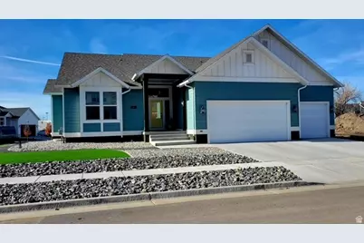 110 S 525 W, Farmington, UT 84025 - Photo 2