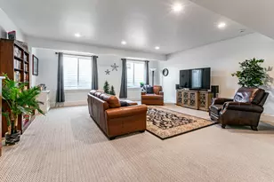 110 S 525 W, Farmington, UT 84025 - Photo 18