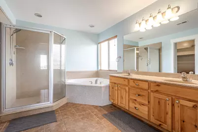 39 E Argyle Way, Saratoga Springs, UT 84045 - Photo 14