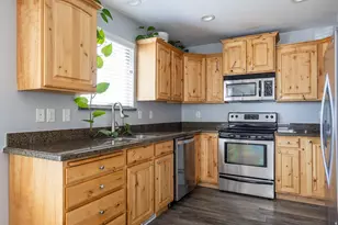 39 E Argyle Way, Saratoga Springs, UT 84045 - Photo 2