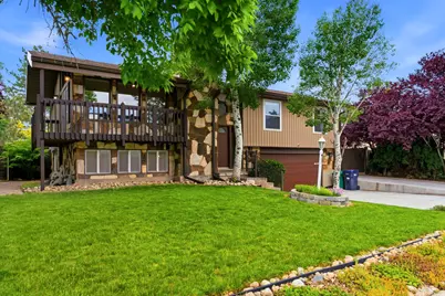 2104 E Buckingham Way, Sandy, UT 84093 - Photo 2