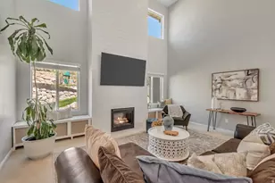 4642 N Pebblestone Ln W, Lehi, UT 84043 - Photo 8