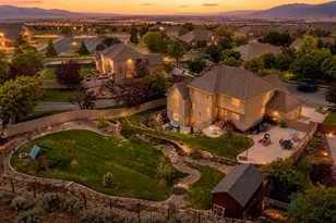 4642 N Pebblestone Ln W, Lehi, UT 84043 - Photo 2