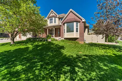 4642 N Pebblestone Ln W, Lehi, UT 84043 - Photo 2
