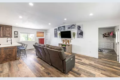 555 S 300 E, Heber City, UT 84032 - Photo 10
