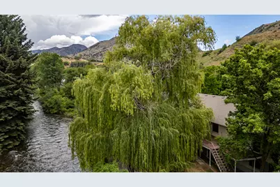 1365 Sumac Dr, Logan, UT 84321 - Photo 4