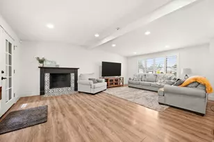 8527 S Colene Dr E, Sandy, UT 84094 - Photo 4