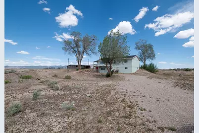570 W Main St, Greenville, UT 84731 - Photo 40