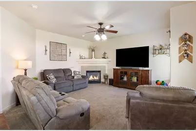 192 W Preakness Way, Stansbury Park, UT 84074 - Photo 12