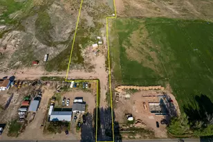 2208 N 250 W, Vernal, UT 84078 - Photo 1