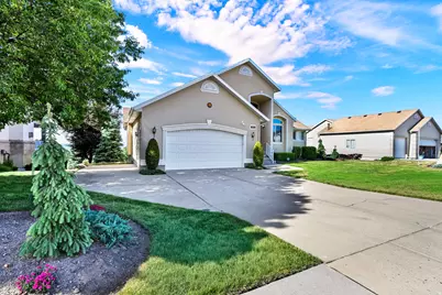 259 E 3725 N, North Ogden, UT 84414 - Photo 4