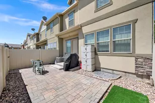 1584 N Catagena Pkwy, Saratoga Springs, UT 84045 - Photo 28