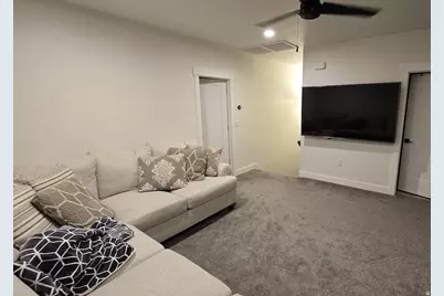 560 N Ventura Ln, Washington, UT 84780 - Photo 10