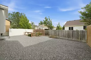 1854 E Shadow Dr N, Eagle Mountain, UT 84005 - Photo 30