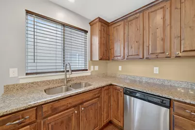 1854 E Shadow Dr N, Eagle Mountain, UT 84005 - Photo 12