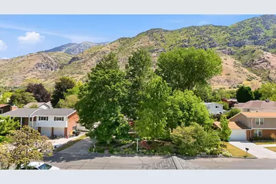 3120 N Apache Ln E, Provo, UT 84604 - Photo 12