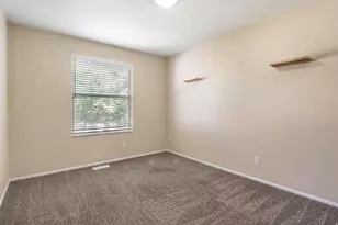 506 Country Club Dr, Tooele, UT 84074 - Photo 10