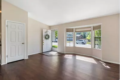 506 Country Club Dr, Tooele, UT 84074 - Photo 2