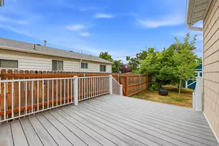 726 S Green St E, Salt Lake City, UT 84102 - Photo 20