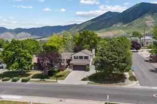 319 Lisa Way, Tooele, UT 84074 - Photo 2