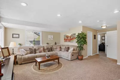 7737 N Ranches Pkwy, Eagle Mountain, UT 84005 - Photo 18