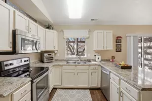 7737 N Ranches Pkwy, Eagle Mountain, UT 84005 - Photo 8