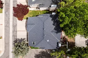 2024 E Cotton Willow Ln, Holladay, UT 84117 - Photo 32