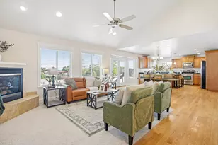 3352 W 10235 S, South Jordan, UT 84095 - Photo 4