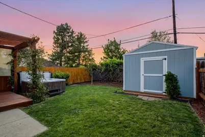 461 E Sherman Ave S, Salt Lake City, UT 84115 - Photo 28