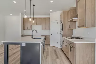 6687 S Shadow Peak Rd W #37, West Jordan, UT 84081 - Photo 6