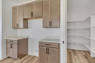 6687 S Shadow Peak Rd W, West Jordan, UT 84081 - Photo 10