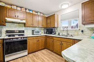 3846 S 7160 W, West Valley, UT 84128 - Photo 10