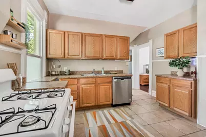 877 E 300 S, Salt Lake City, UT 84102 - Photo 12
