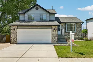 1115 W 2600 N, Layton, UT 84041 - Photo 2