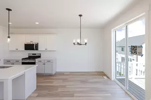2884 N Purpletop Ln, Saratoga Springs, UT 84045 - Photo 8