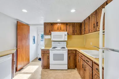 34 W 800 N, Bountiful, UT 84010 - Photo 12